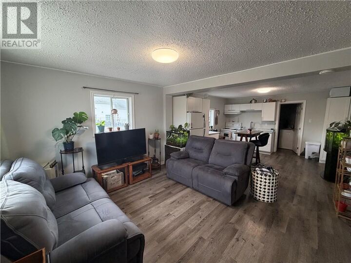 Property Photo:  3550 Errington Avenue  ON P0M 1L0 