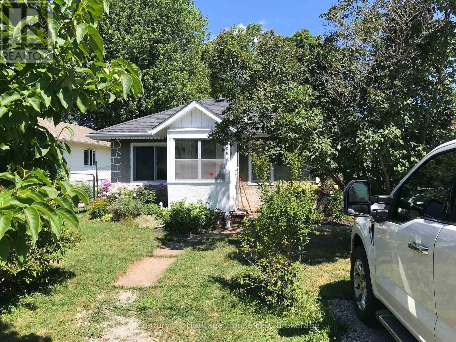 Property Photo: 3786 Mathewson Avenue ON L0S 1B0