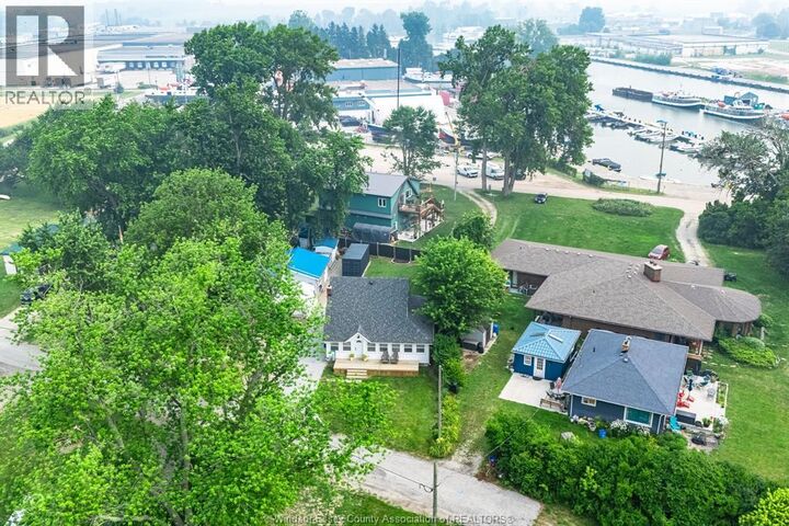 Property Photo:  13 Beach Boulevard  ON N0P 2P0 