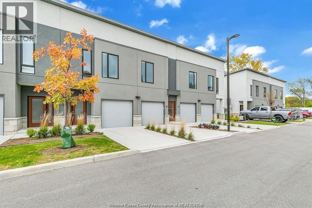 Property Photo: 550 Sandison Street 33 ON N9E 0A3