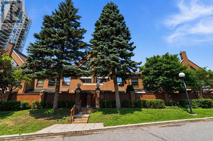 100 Hillside Drive 27 — photo 1