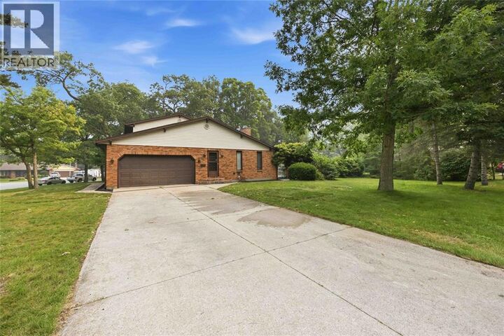 Property Photo: 12 Twin Pines Crescent ON N7X 1E5