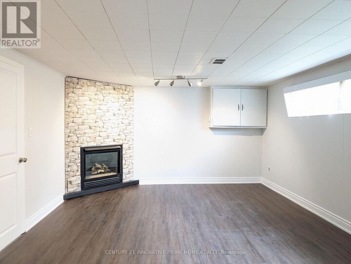 Property Photo: 20 Hurley Crescent Bsmt ON M1P 4H4