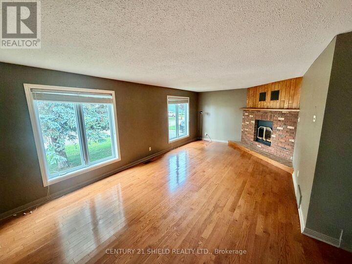 Property Photo: 241 Sarah Street ON K7C 4C4
