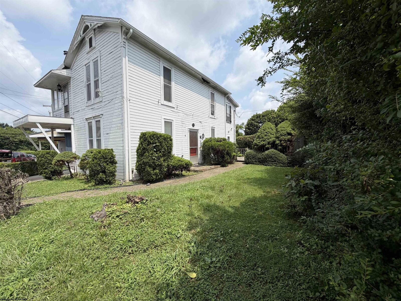 Property Photo:  58 Smithfield Street  WV 26201 