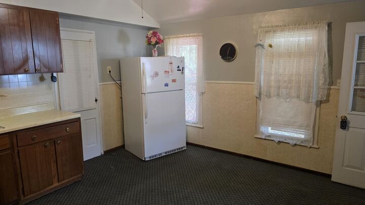 Property Photo: 723 E 10th Street PA 16503