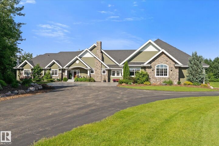 Property Photo: 52105 Rge Road 225 124 AB T8C 1C2