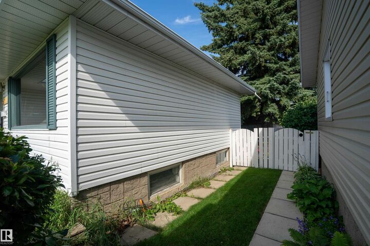 Property Photo: 5307 105 Street NW AB T6H 2M7