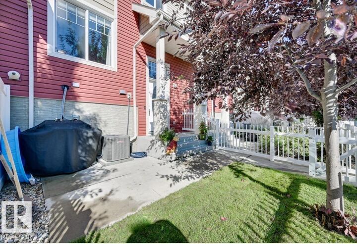 Property Photo: 460 Hemingway Road NW 16 AB T6M 0M5