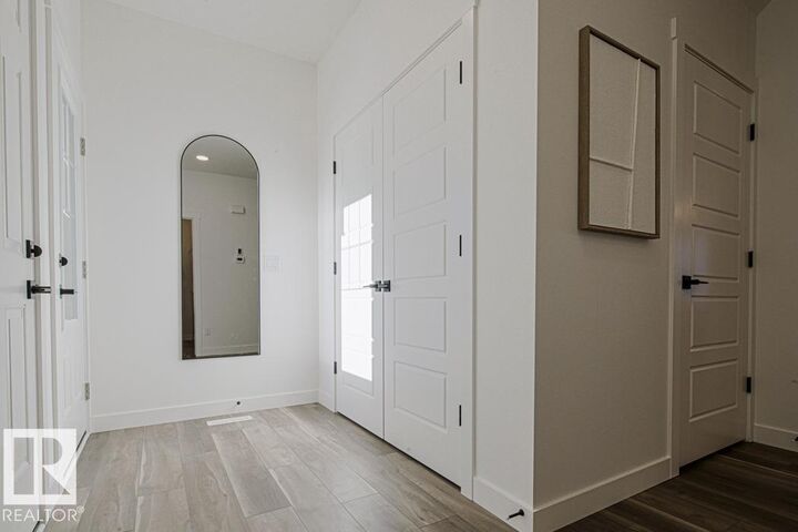 Property Photo: 927 17 Avenue NW AB T6T 2X2