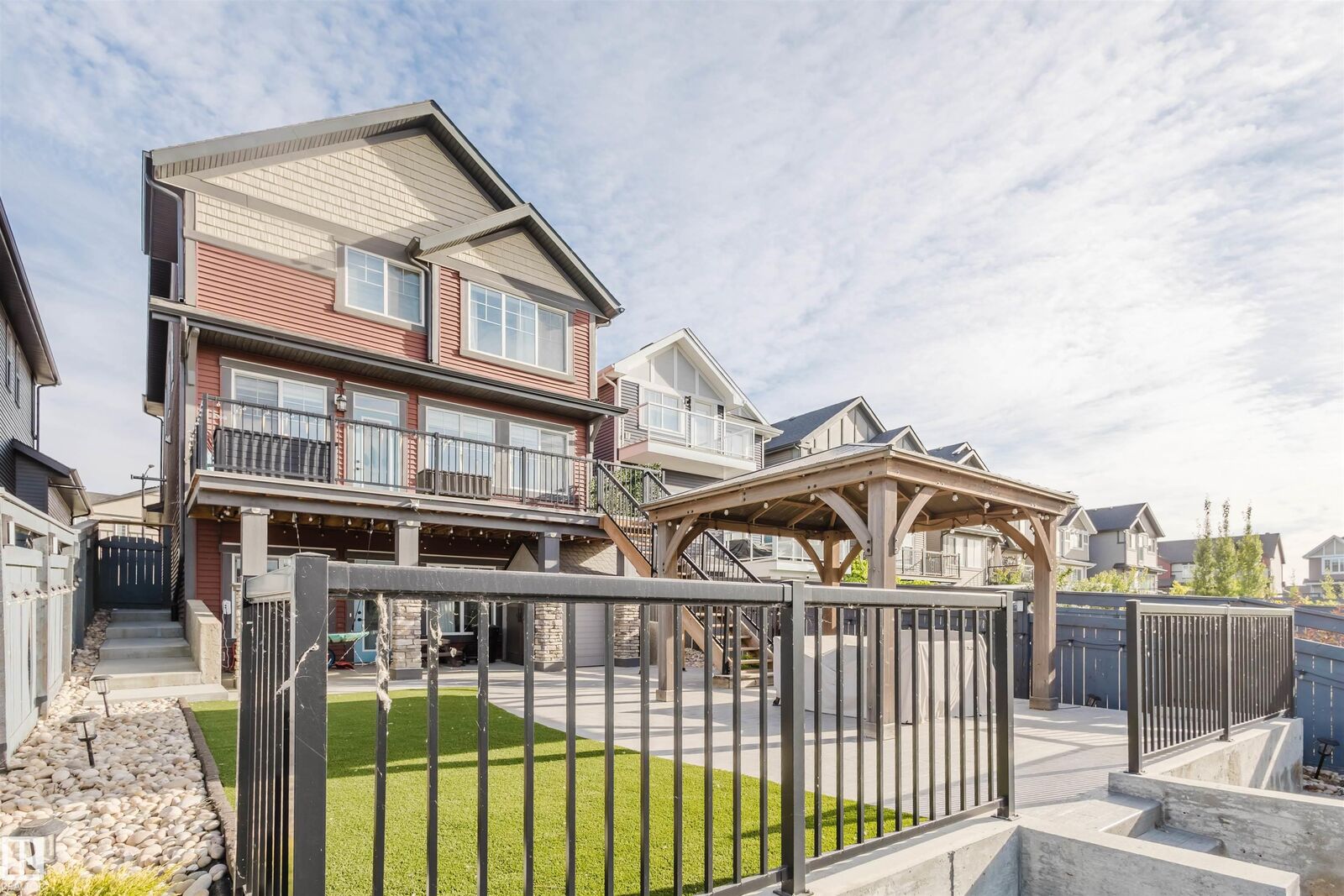 Property Photo: 1415 Darby Green Green SW AB T6W 4N4