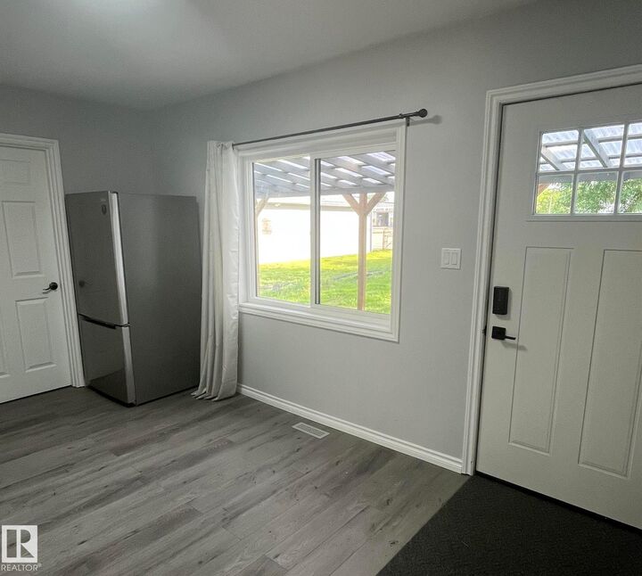 Property Photo: 5212 51 Ave AB T9N 2A8
