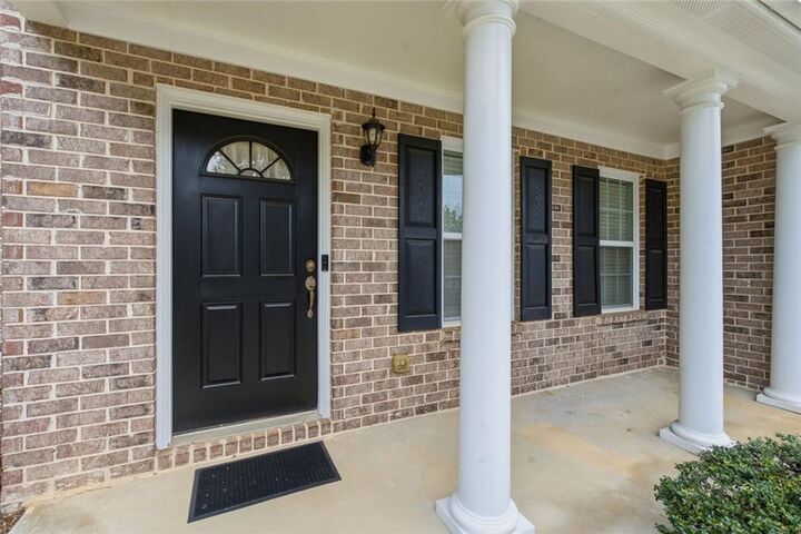 Property Photo:  6125 Mulberry Park Drive  GA 30517 