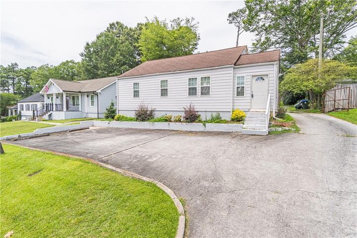Property Photo: 4134 Clairmont Road GA 30341