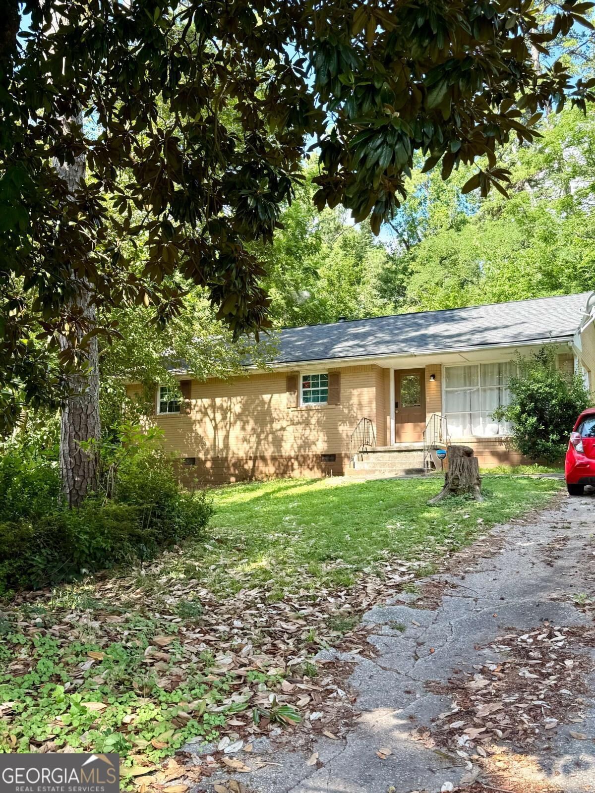 Property Photo: 2331 Scotty Circle GA 30032