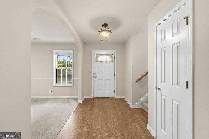 Property Photo: 6125 Mulberry Park Drive GA 30517