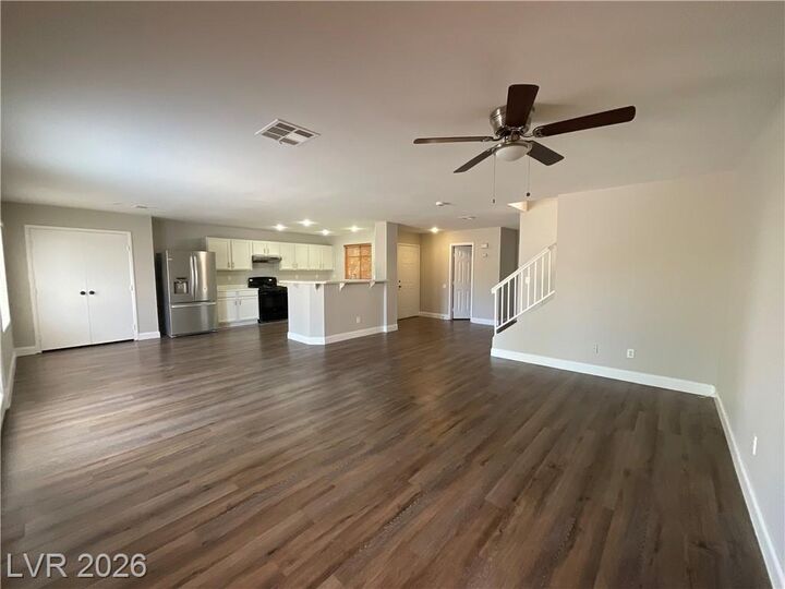 Property Photo: 8720 Majestic Pine Avenue NV 89143