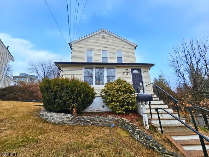 Property Photo: 21 King St 2 NJ 07508