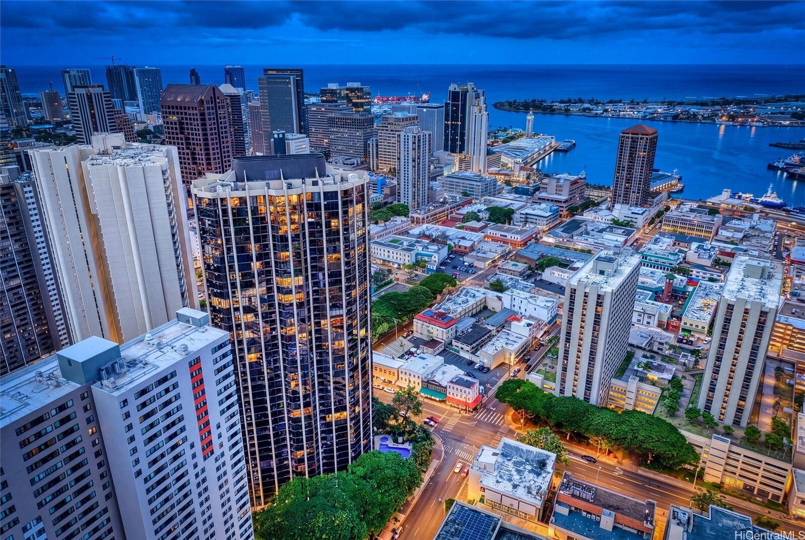 Property Photo:  60 N Beretania Street 1210  HI 96817 