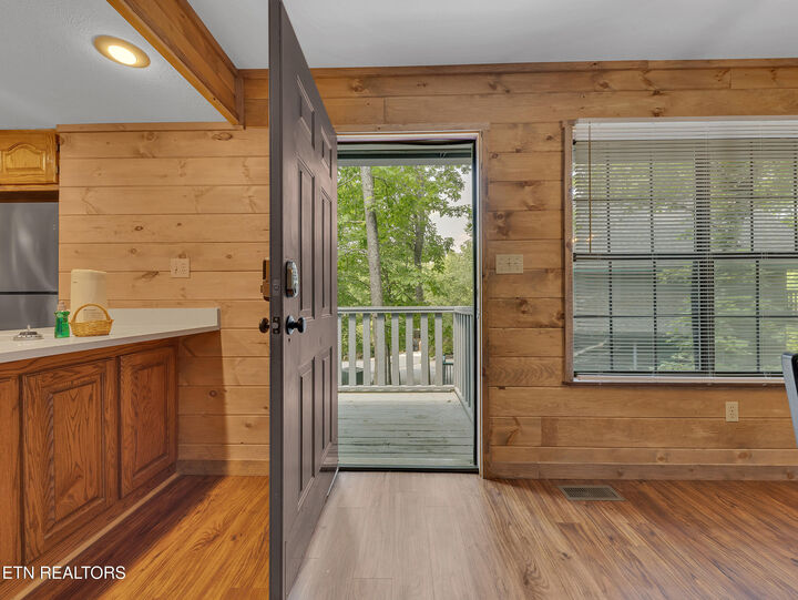 Property Photo: 2733 Timber Way TN 37863