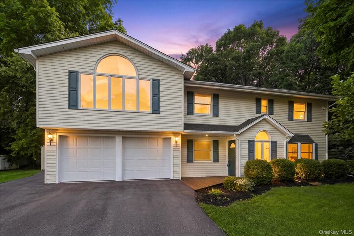 Property Photo:  143 Pineview Avenue  NY 10954 