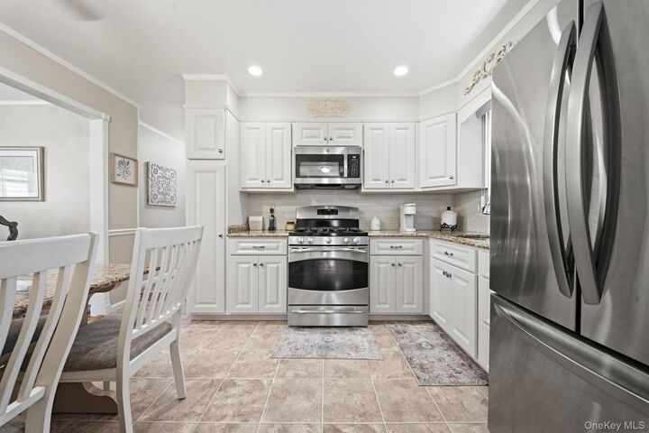 Property Photo:  3615 Tonopah Street  NY 11783 