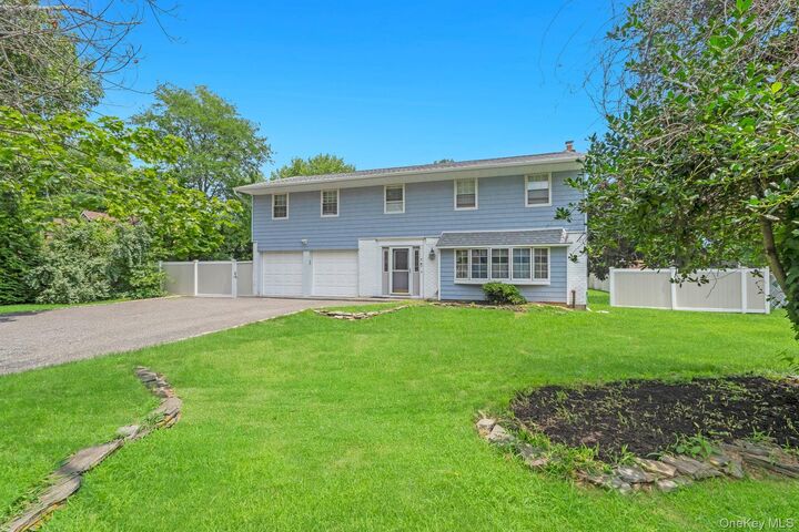 Property Photo:  5 Fowler Lane  NY 11766 