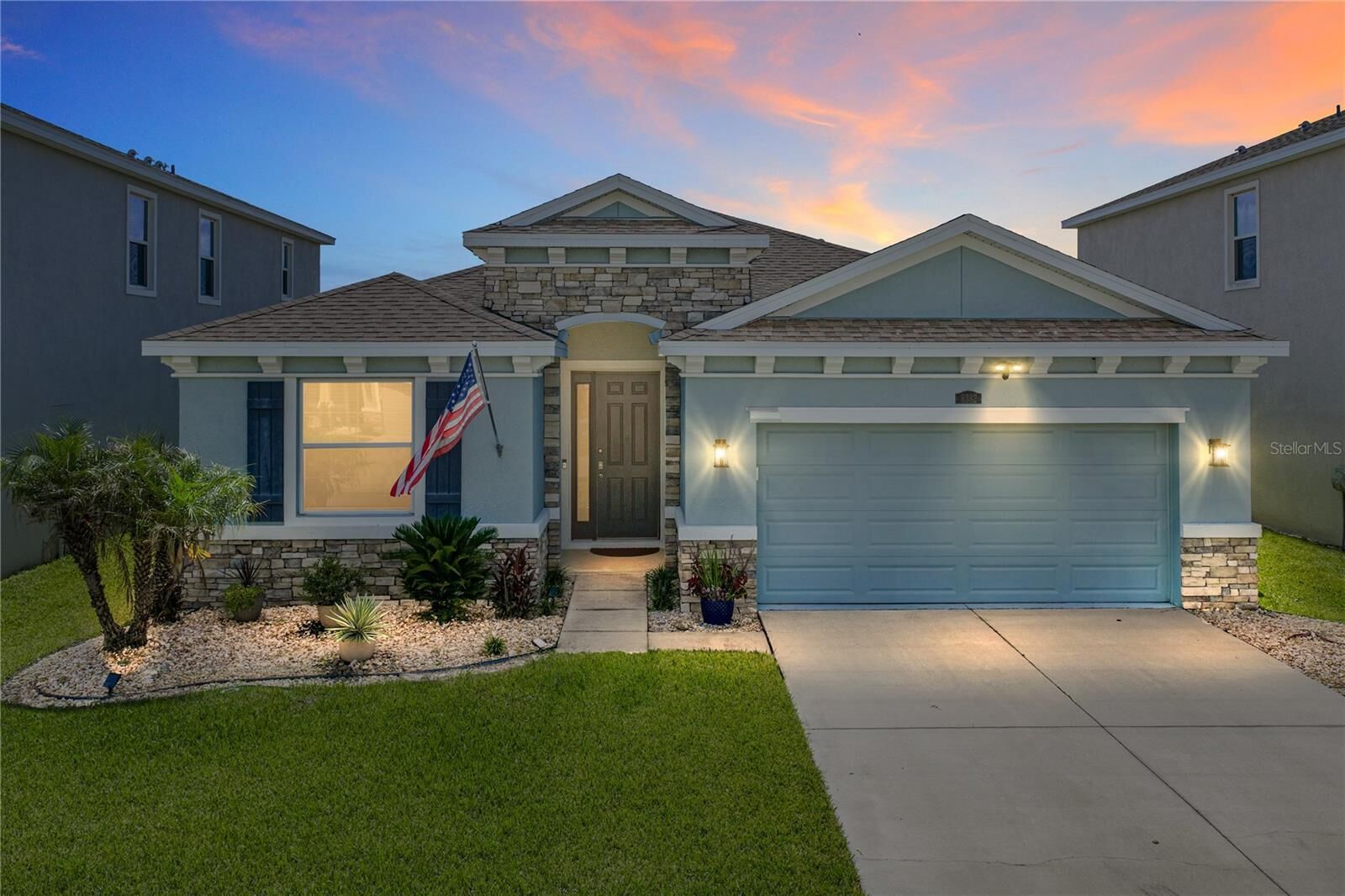 Property Photo: 8382 Bower Bass Circle FL 33545