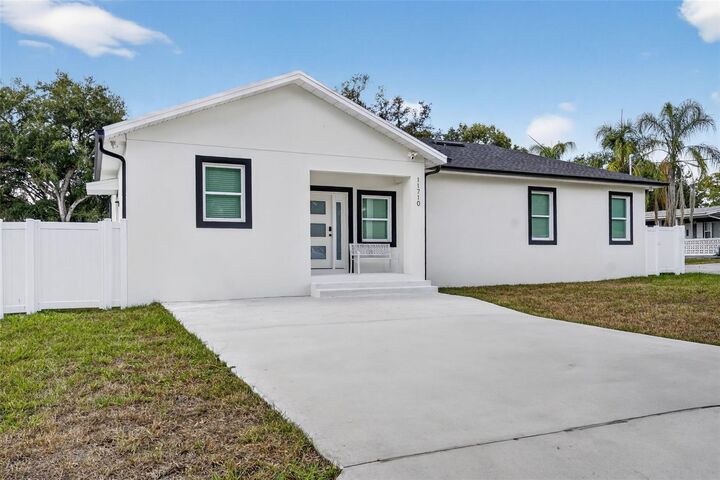Property Photo: 11710 Bradley Road FL 33592