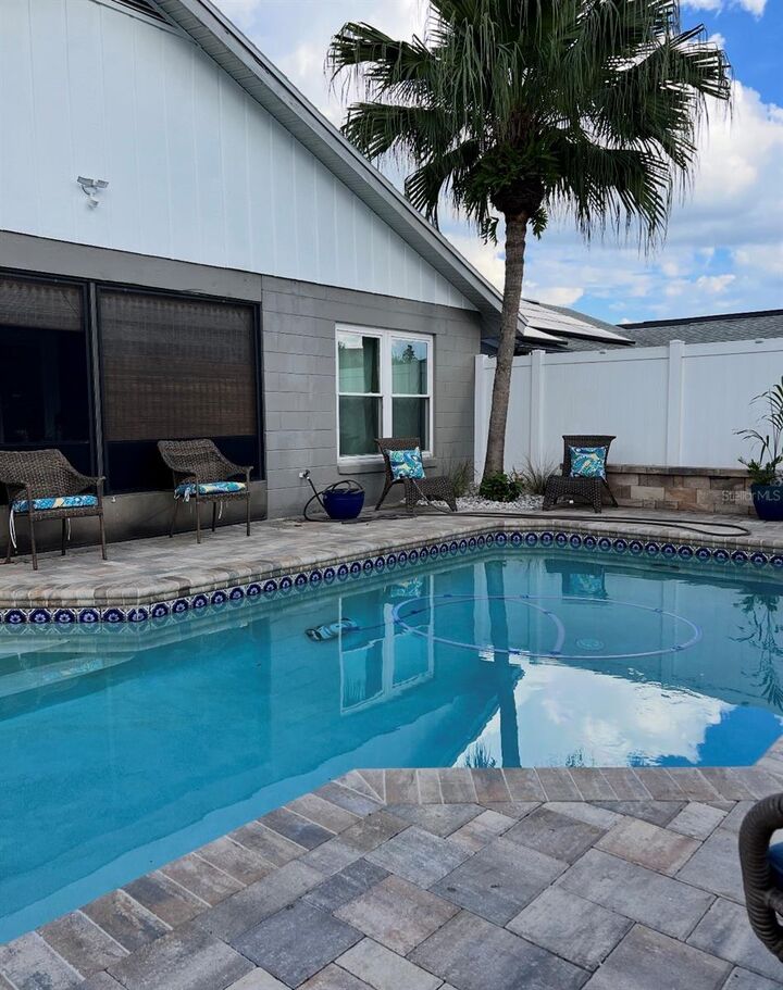 Property Photo: 2680 Shadybranch Drive FL 32822