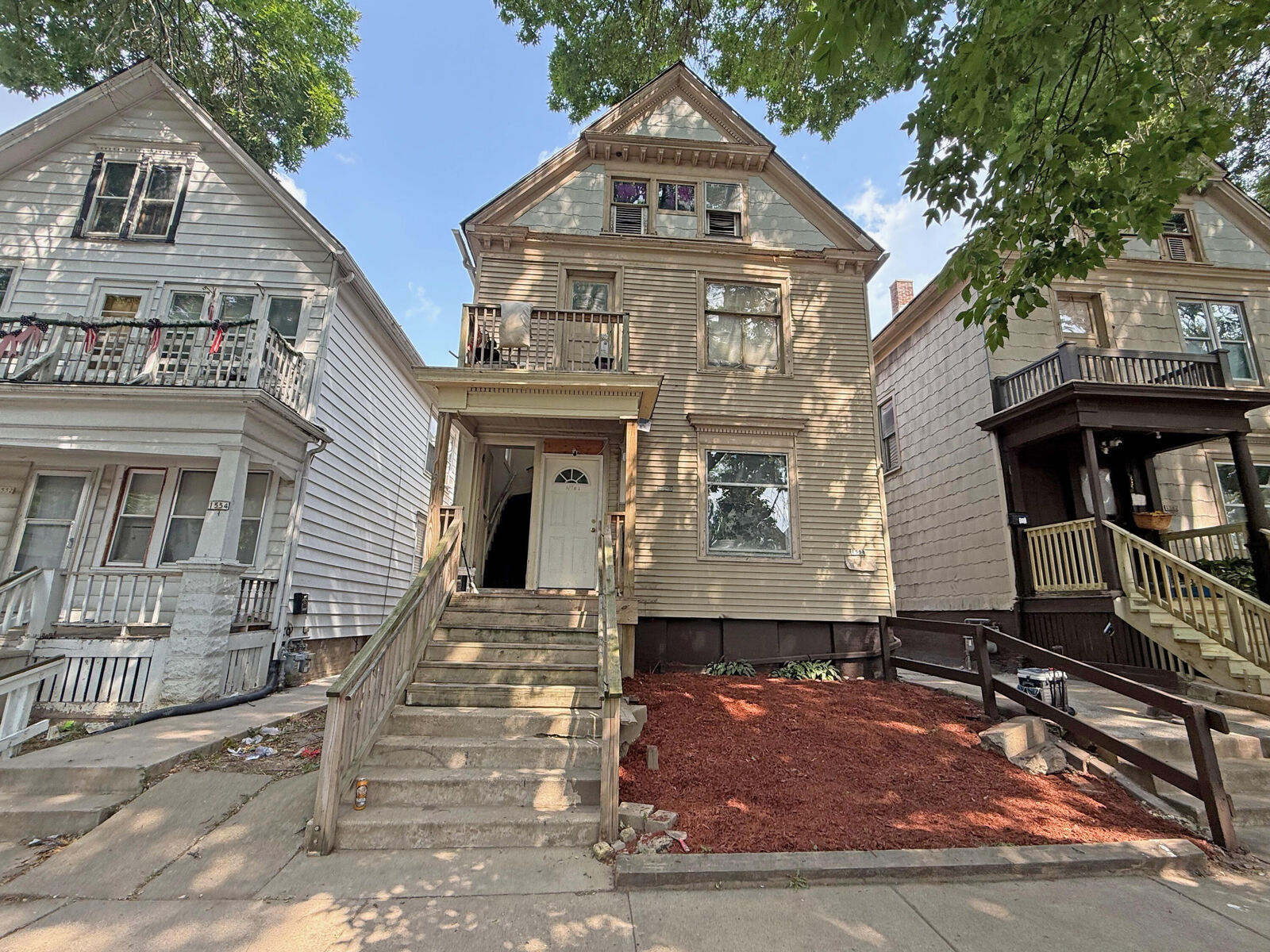 Property Photo: 1556 S 24th St WI 53204