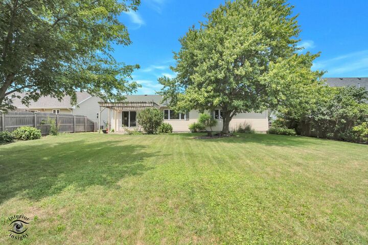Property Photo: 1521 Lady Brunetta Road IL 60914