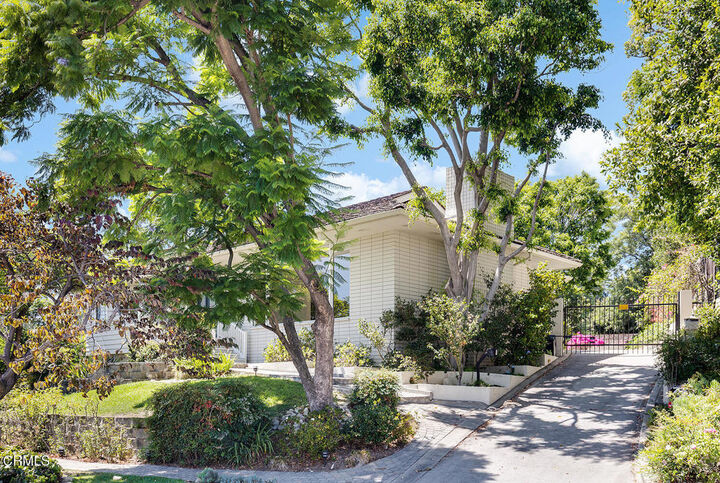 Property Photo: 245 Hillside Road CA 91030