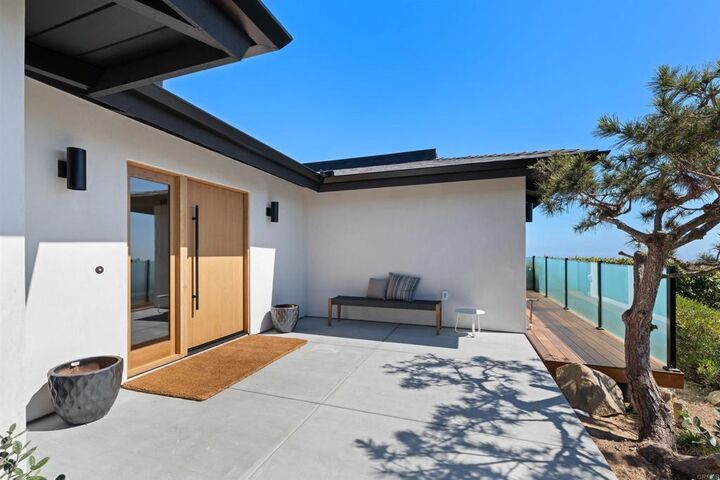 Property Photo:  1553 Copa De Oro Drive  CA 92037 