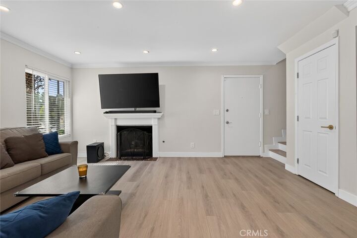 Property Photo:  10475 Newhome Ave. 2  CA 91040 