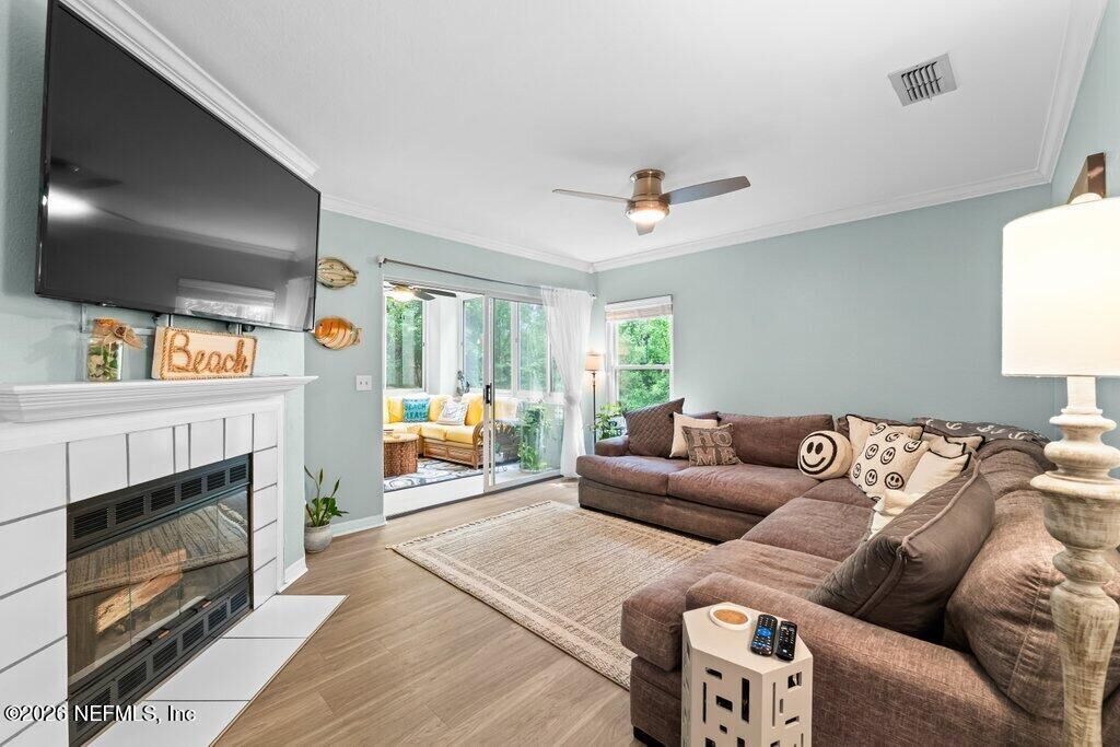 Property Photo:  1800 The Greens Way 507  FL 32250 