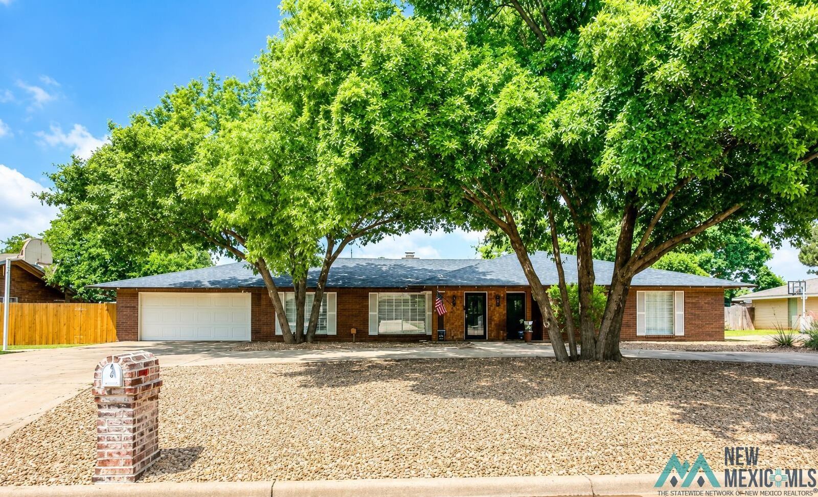 Property Photo: 1808 Avondale Boulevard NM 88101