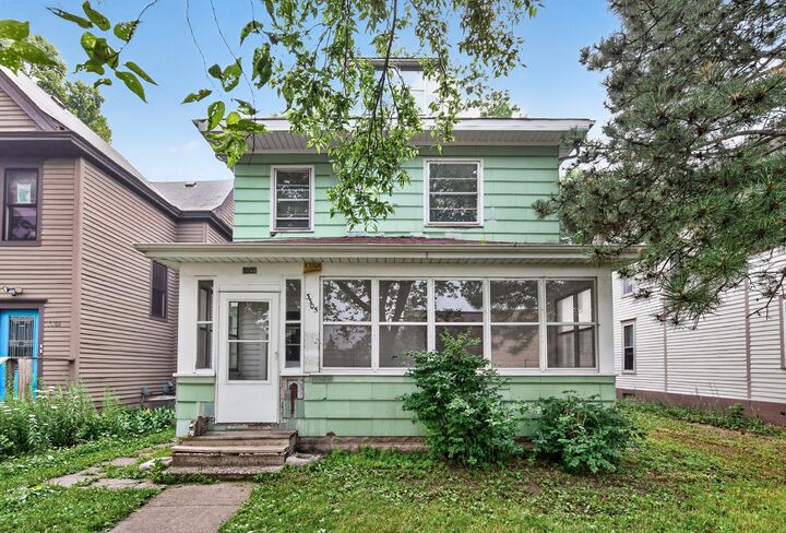 Property Photo: 3305 Elliot Avenue MN 55407
