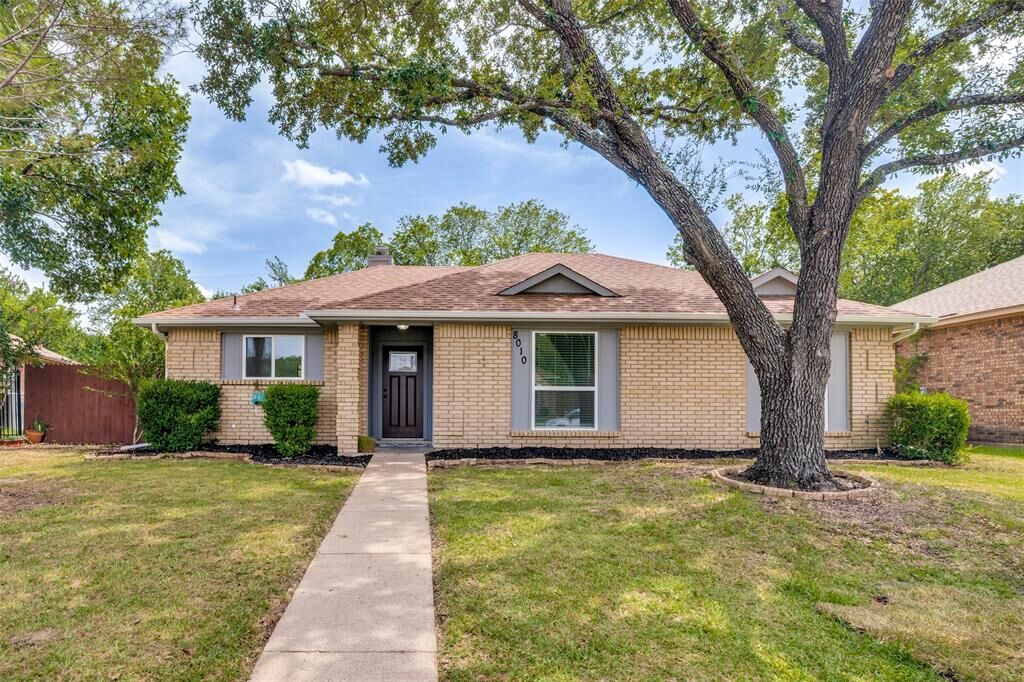 Property Photo: 8010 Meadowlark Lane TX 75088