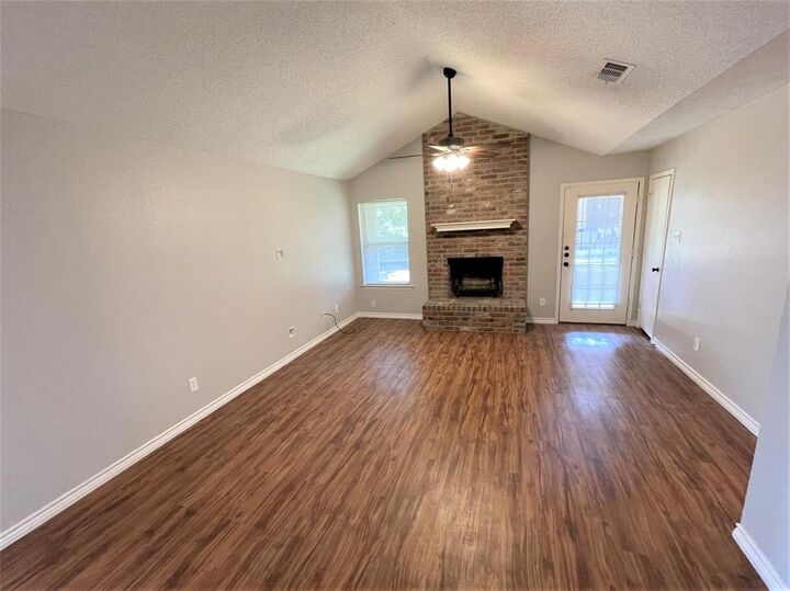 Property Photo: 1905 Teton Trail TX 75077