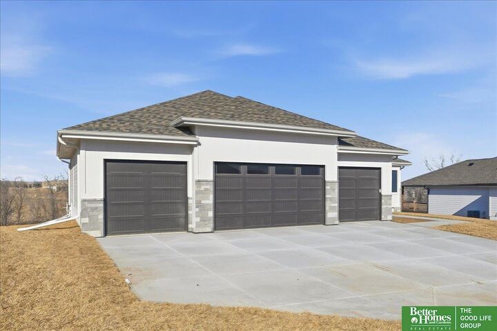 Property Photo:  11003 S 98th Street  NE 68046 