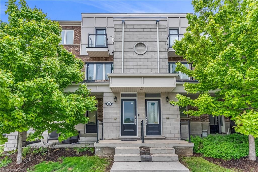 Property Photo:  96 Daylily Lane  ON N2R 0L7 