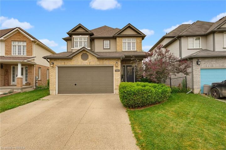 196 McGuiness Drive — photo 1