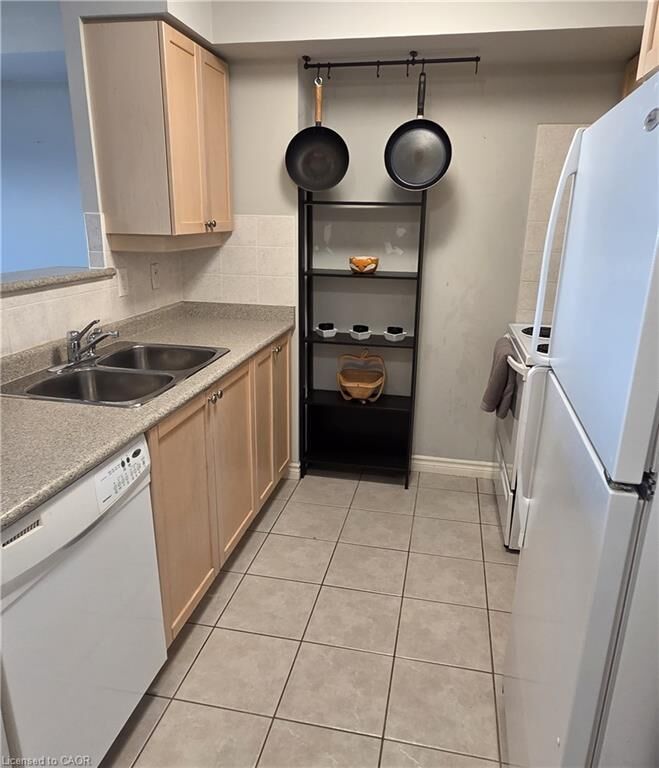 Property Photo: 700 Humberwood Boulevard 2922 ON M9W 7J4