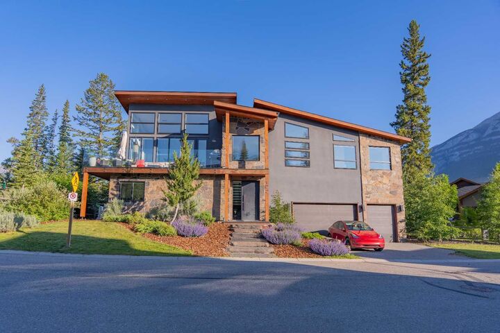 Property Photo:  132 Rivers Bend Way  AB T1W 0K5 