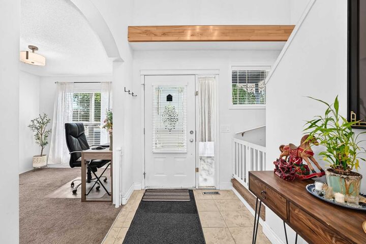 Property Photo: 286 Prestwick Circle SE AB T2Z 3X4