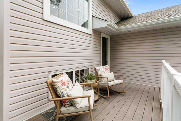 Property Photo: 36 Jensen Heights Place NE AB T4B 2J3