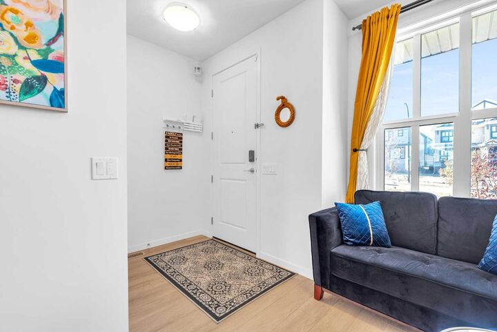 Property Photo: 52 Edith Gate NW AB T3A 1Z2