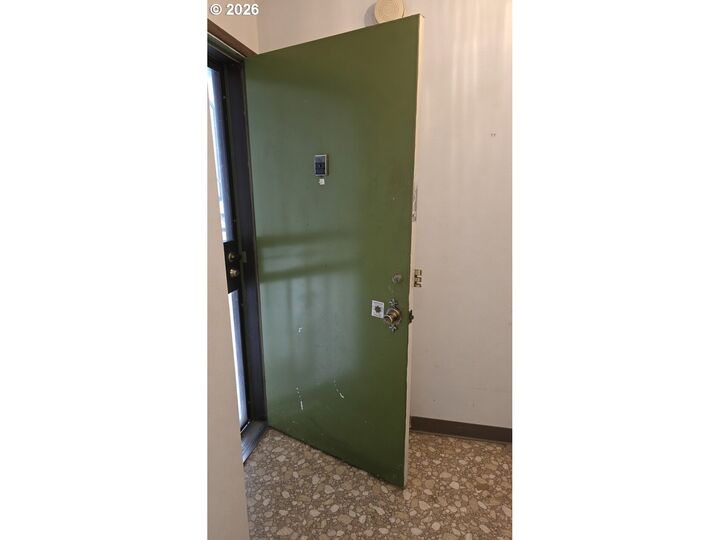Property Photo:  2704 SE 138th Ave 23  OR 97236 