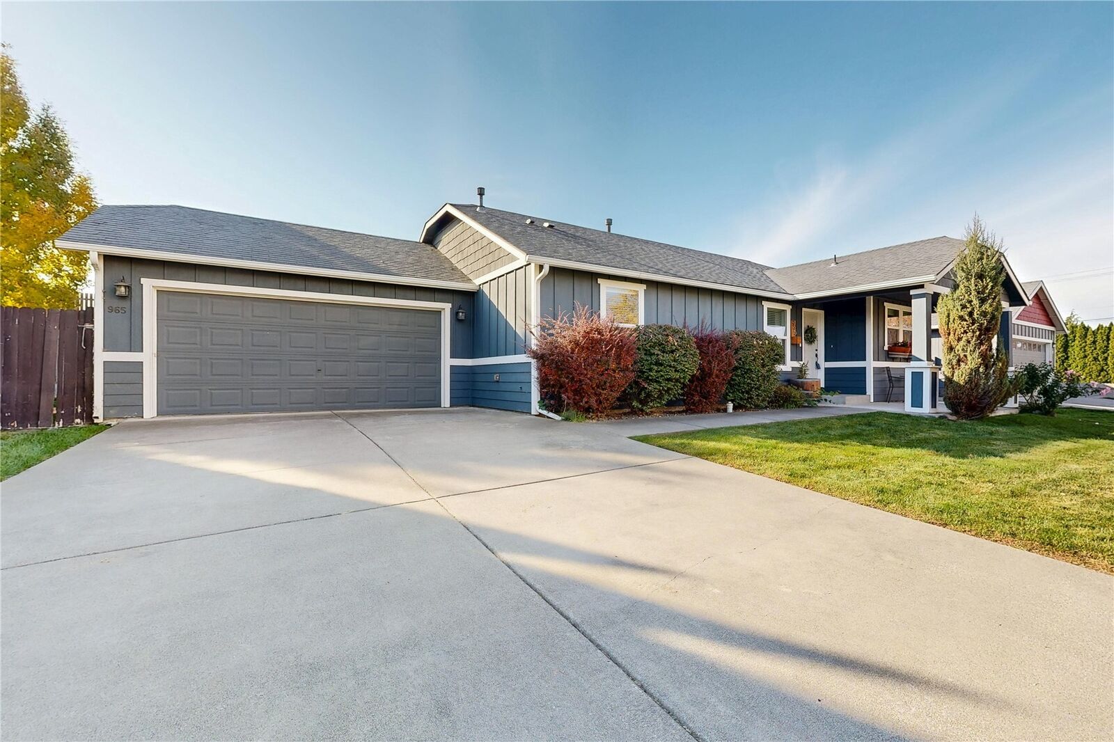 Property Photo:  965  Hedine Road  WA 99362 